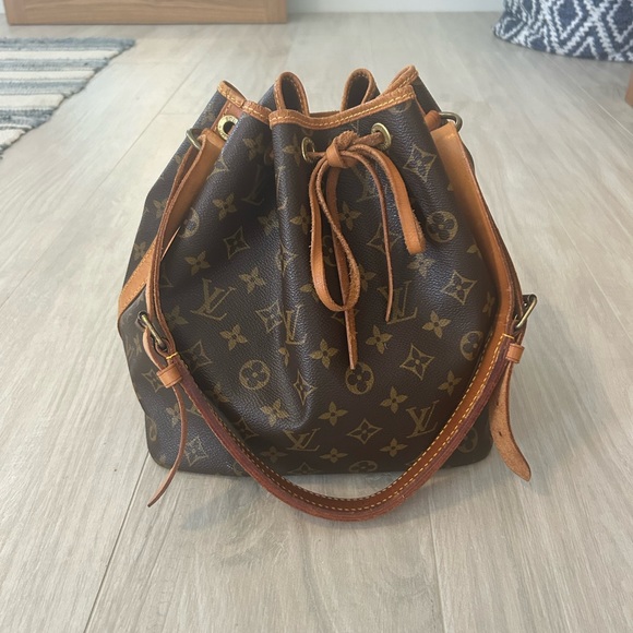 SOLD Louis Vuitton Vintage Monogram Noe PM - Picture 3 of 11